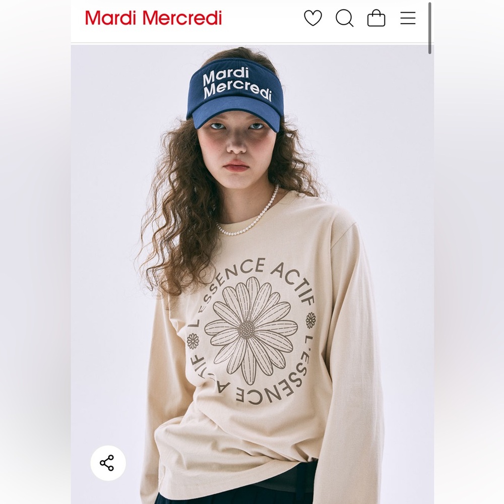 Mardi Mercredi [ACTIF] LONG SLEEVE TSHIRT ACTIF EMBLEM_BUTTER BEIGE